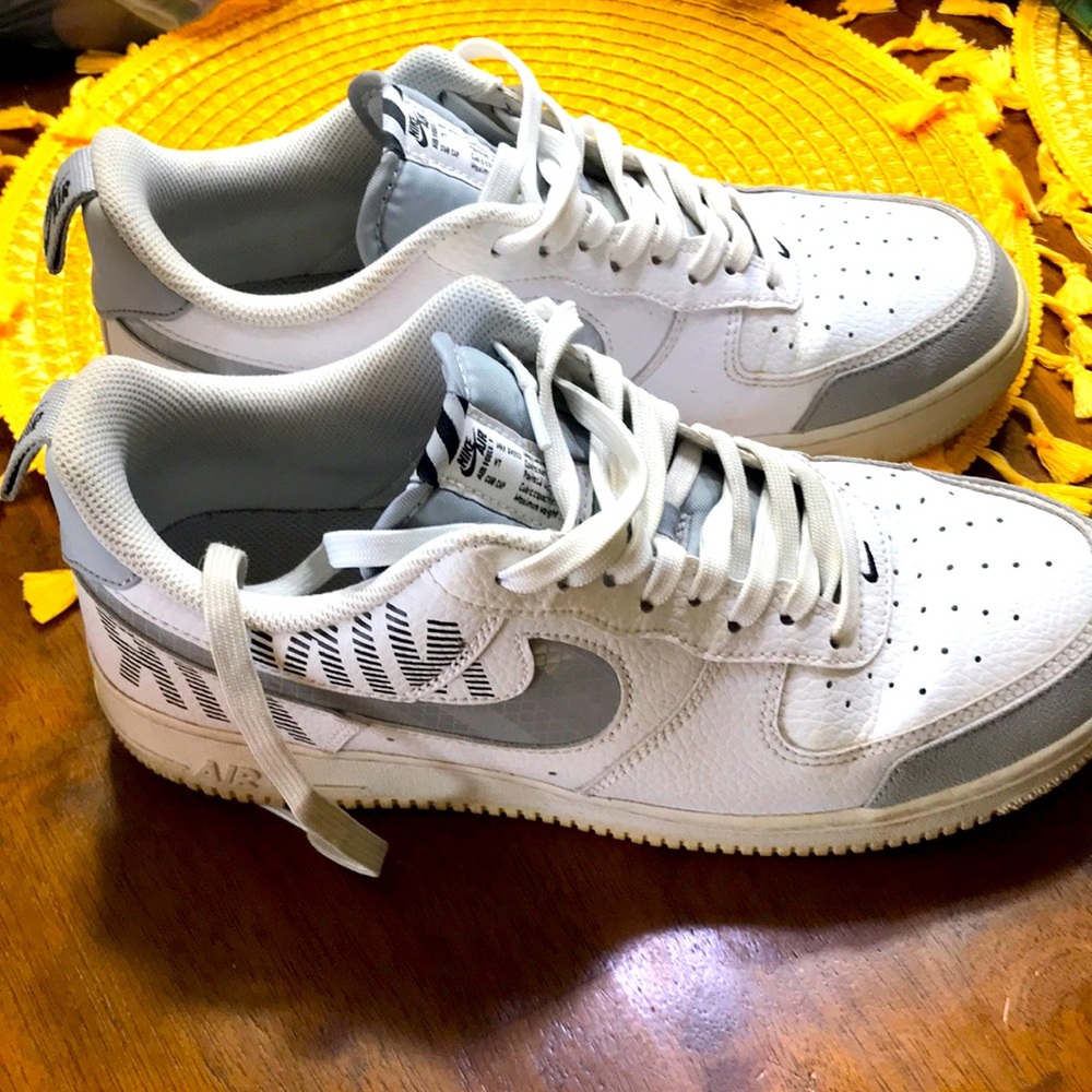 Nike Air Force 1